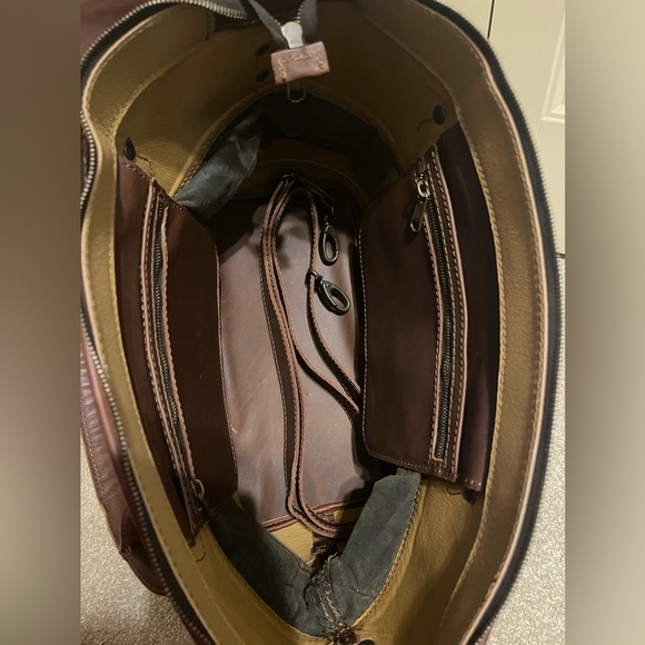 Love 41 Expandable Zipper Leather Tote Bag - Picture 2 of 6